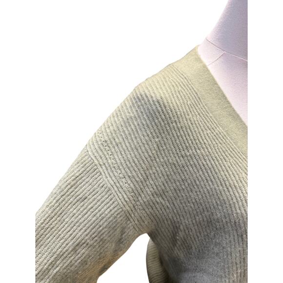 Quince Baby Alpaca-Wool Cropped Cardigan in Sage - Picture 3 of 7